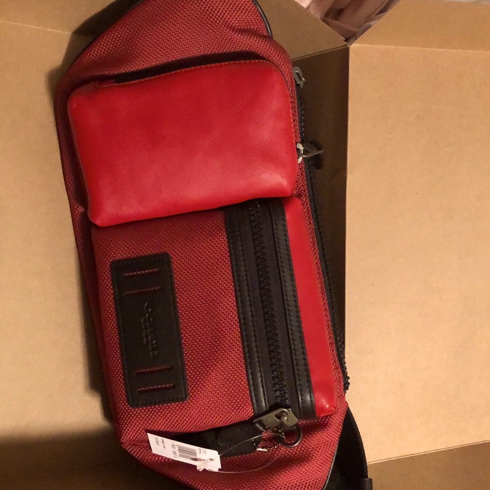 Coach shoulder bag for men